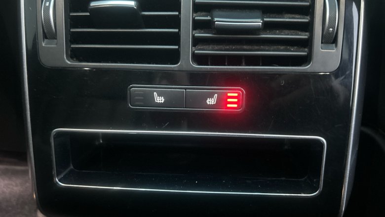 Land Rover Range Rover Sport 2.0 P400e HSE Dynamic Black 5dr Auto Estate